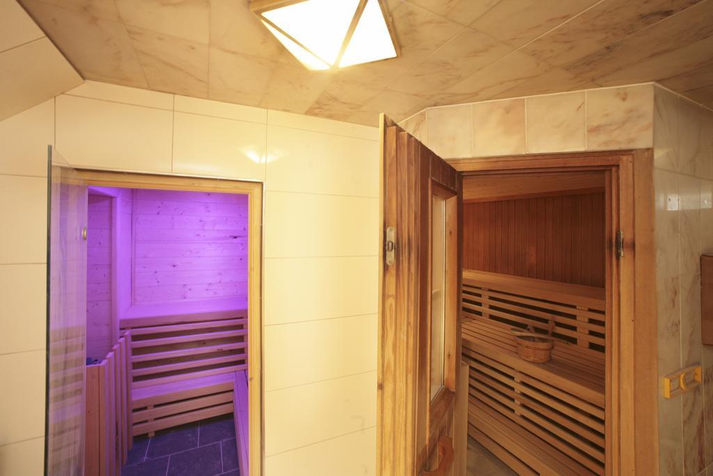 Lake And Cityhotel Edelweiss - Self Check In เซลล์อัมเซ ภายนอก รูปภาพ